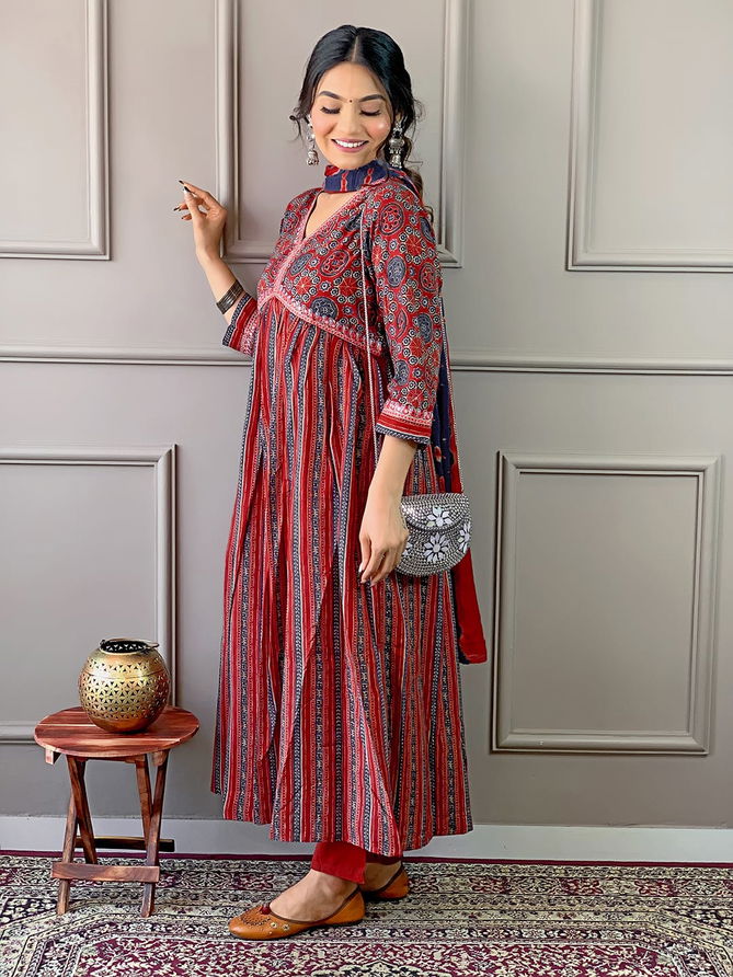 kalaai Designer Alia Cut Cotton Printed Kurti With Bottom Dupatta Wholesalers In Delhi